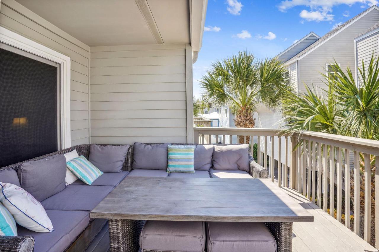 Pelican Pointe 2a *